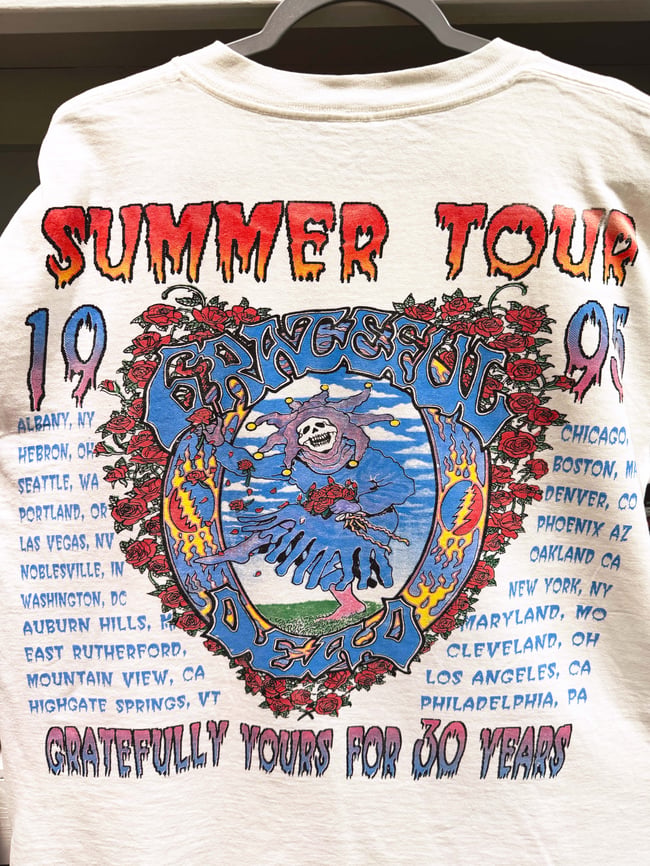 Grateful Dead 1995 Tour Lot T-Shirt - Size XL⠀