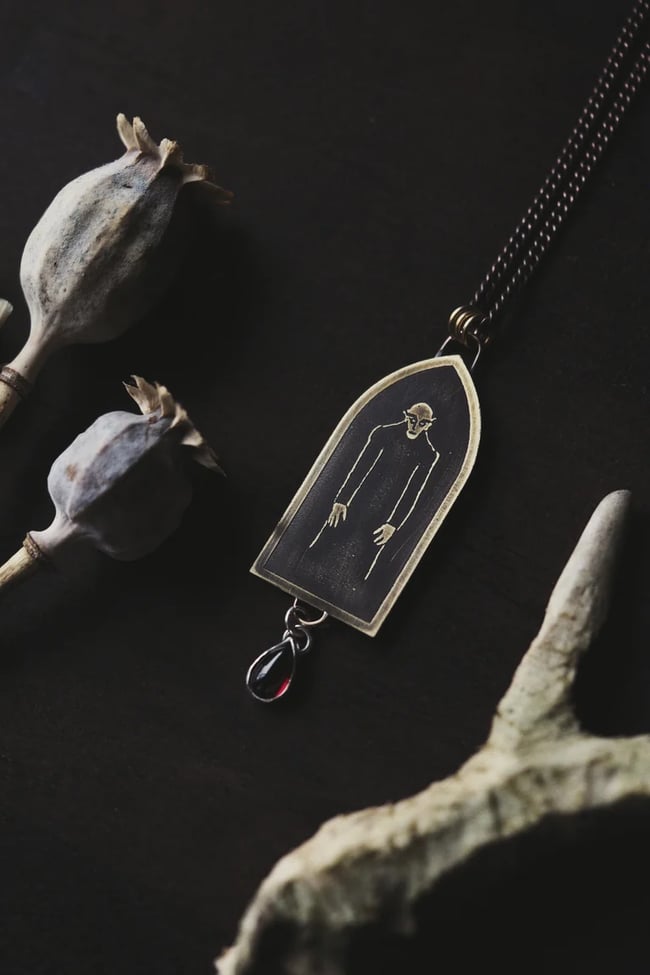 Nosferatu pendant