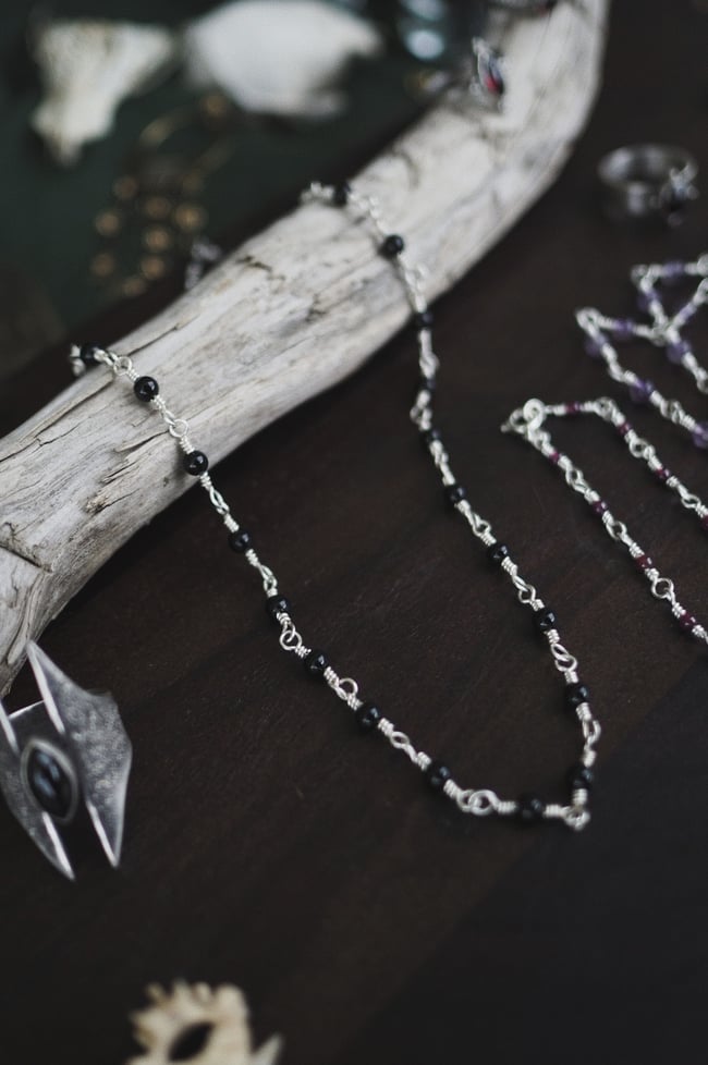 Beaded necklace with Onyx