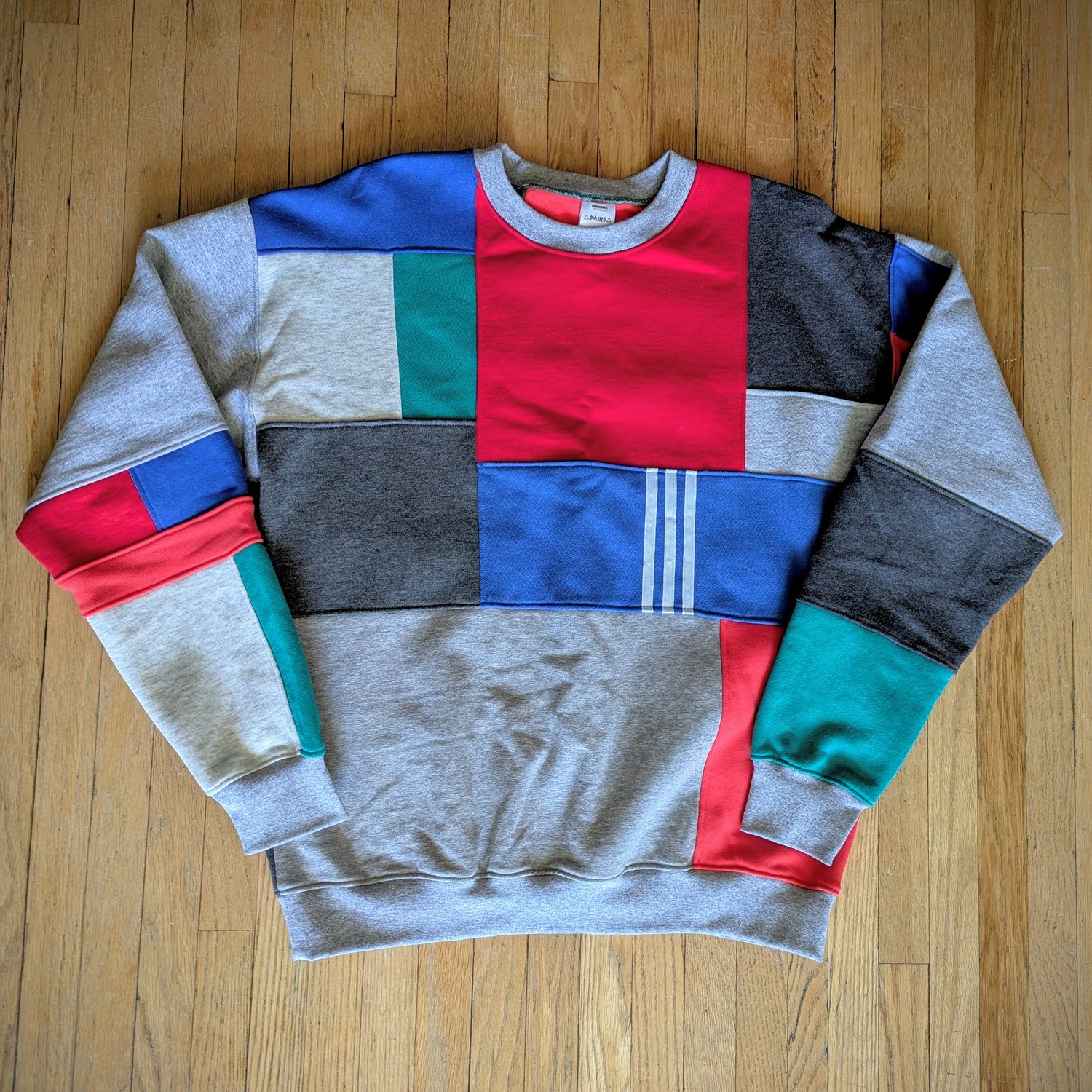 Image of OAK Unisex's Medium Retro Primary Patchwork Crew Neck