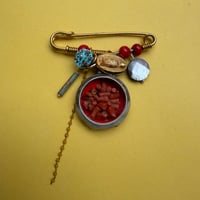 Image 1 of Broche « DALLAS »