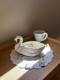 Image 2 of The Swan On The Self - 01