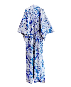 Image of Kimono af bomuld m. liljer og krysantemum mm.
