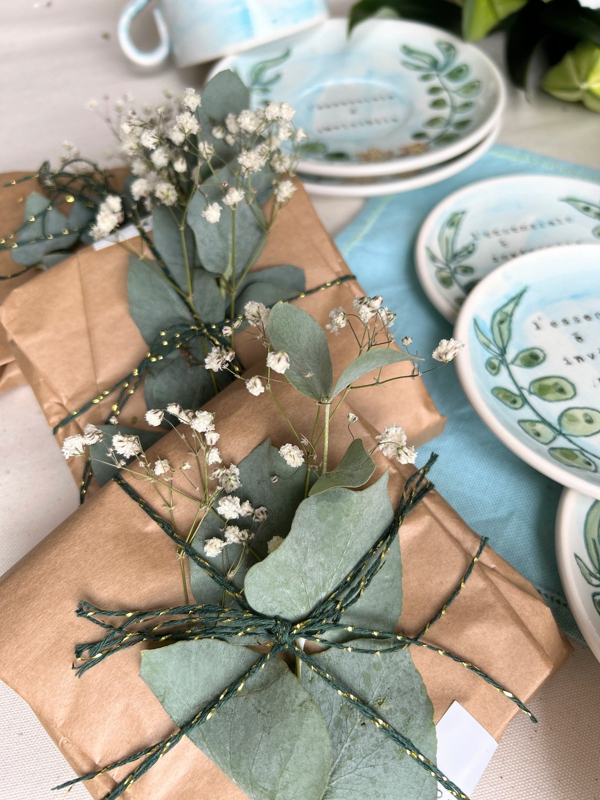 Piattino in ceramica personalizzato – Bomboniera artigianale (12 cm)