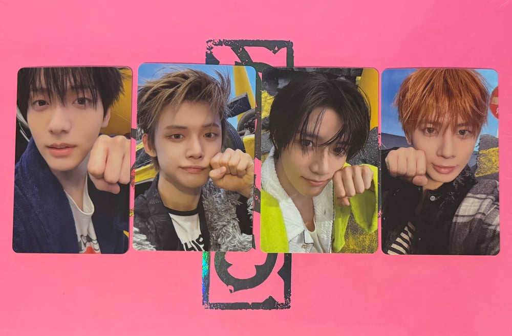 Image of TXT ‘A Moment of Stillness in the Thorns’ Weverse Shop POB Photocard’s 