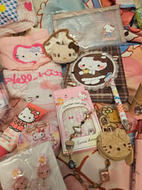 Image 7 of Hello Kitty Canvas Bear Totebag Bundle 