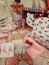 Image 3 of Hello Kitty Red&White Totebag Bundle 