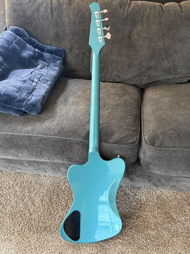 Image of GIBSON THUNDERBIRD BASS GUITAR W/CASE
