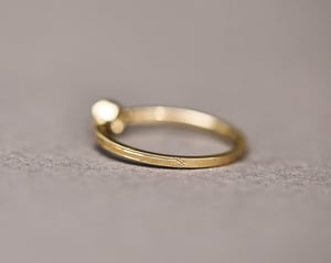 Image of *Made to order* 18ct yellow gold 3.0mm white rose-cut diamond ring (LON159)