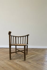 Image 3 of Antique bobbin chair 