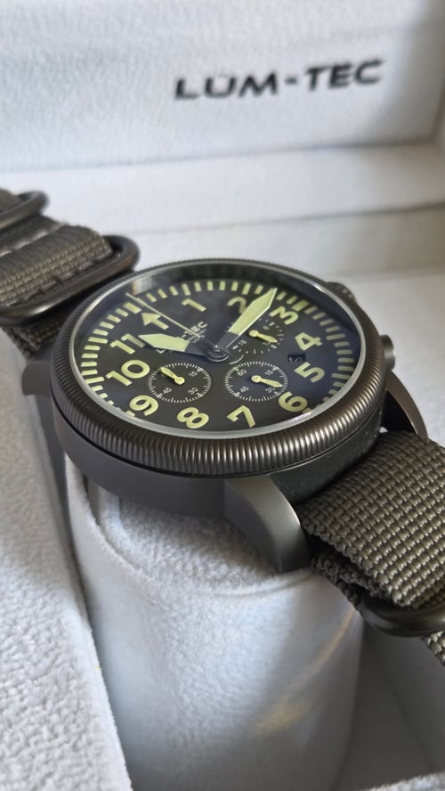 Image of Lum-Tec B56 Combat