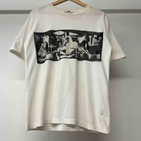 Image 1 of Pablo Picasso's 'Guernica' 90s M/L