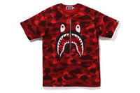 A bathing ape shirt (red)
