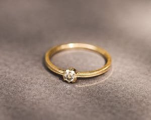 Image of *Made to order* 18ct yellow gold 3.0mm white rose-cut diamond ring (LON159)