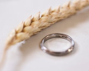 Image of 18ct white gold 3mm 'Barleycorn' ring