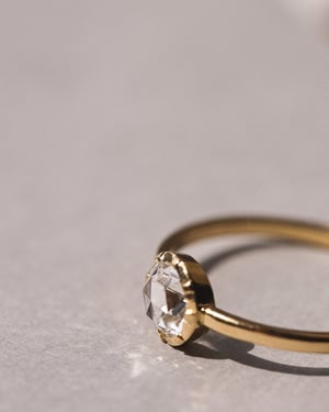 Image of *Made to order* 18ct yellow gold 5.0mm rose-cut diamond solitaire ring (LON205)