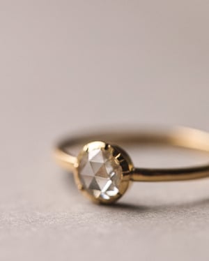 Image of *Made to order* 18ct yellow gold 5.0mm rose-cut diamond solitaire ring (LON205)