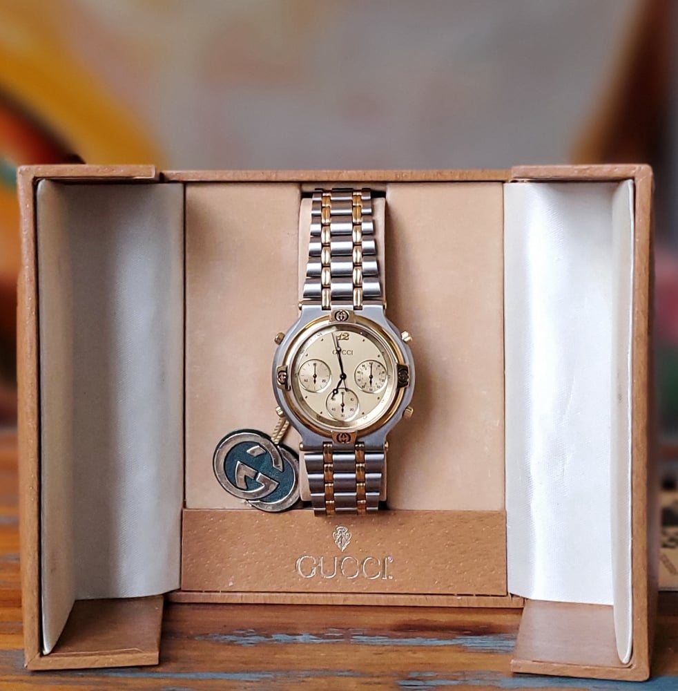 Image of Vtg. Gucci Deadstock Wrist Watch