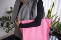Image 2 of Large handmade shopping bag - pink