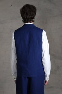 Image 9 of Clayton Gilet linen - French Blue 