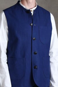 Image 11 of Clayton Gilet linen - French Blue 