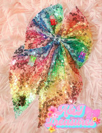 Rainbow gummy bears 