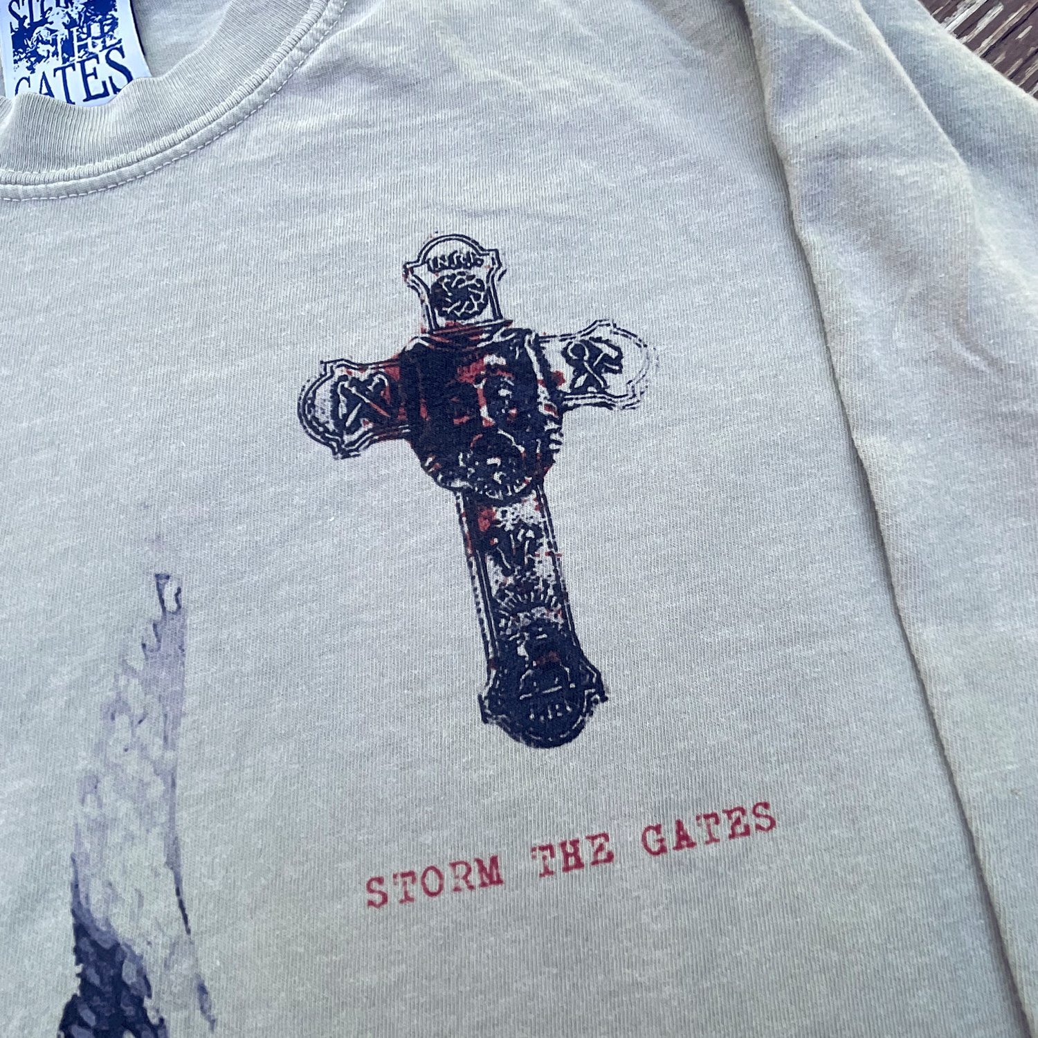 Image of WOUNDED LONGSLEEVE T-SHIRT