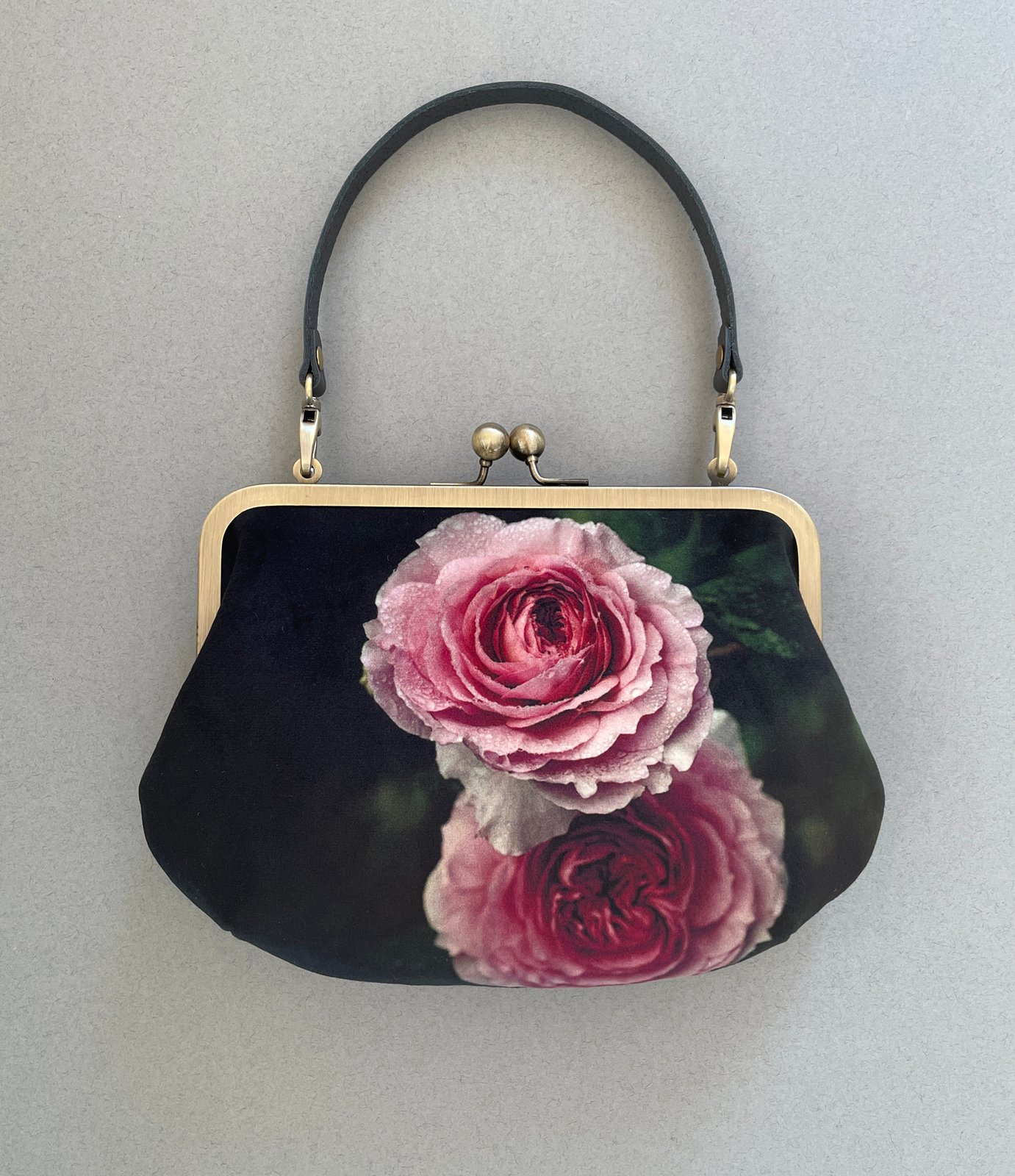 SHOULDER BAGS | Red Ruby Rose