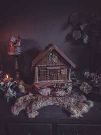 Image 1 of Cottage jewelry box 