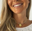 Image 3 of Collar Dalia Amarillo