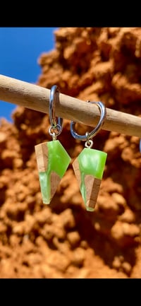 Diamante Cala Gracioneta - Orecchini Artigianali in Legno e Resina