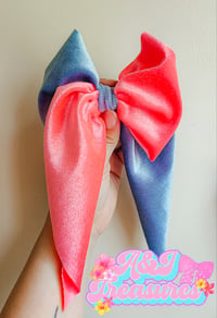 Cotton candy bow