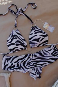 Image 3 of ♲ Kiki Bikini Set - L/XL 