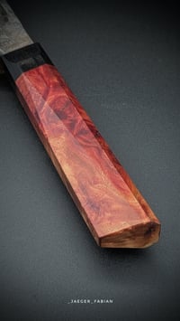 Image 4 of San Mai Santoku | Apex Ultra - Mild Steel | Red Mallee - Hornbeam