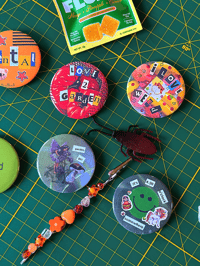 Image 1 of 4/20 blaze it {buttons}