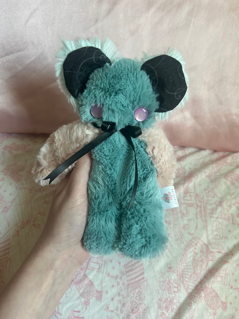 Image of Aurora the mouse