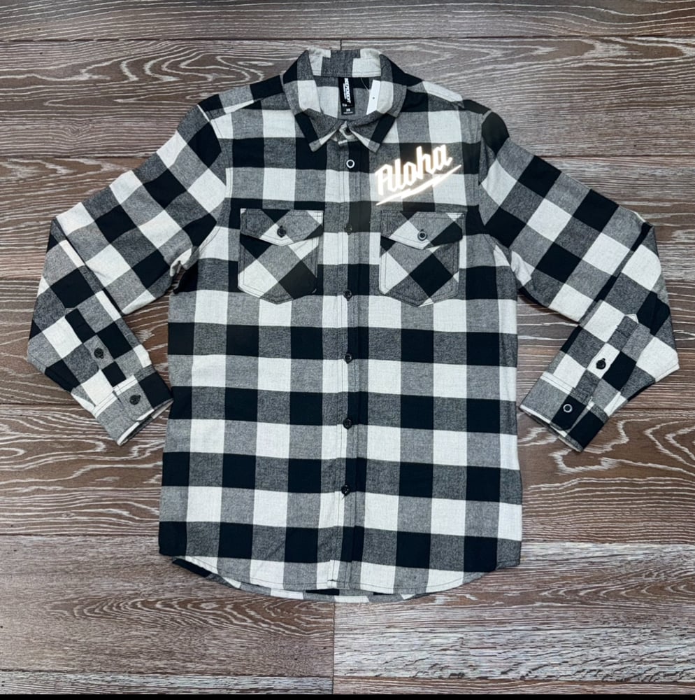 Image of ALOHA WAUKEE FLANNEL BLK-WHT