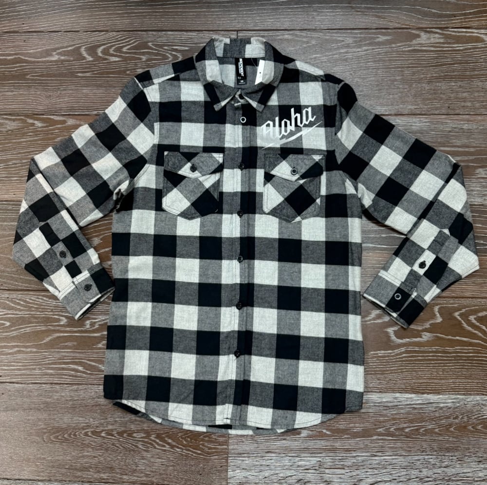 Image of ALOHA WAUKEE FLANNEL BLK-WHT