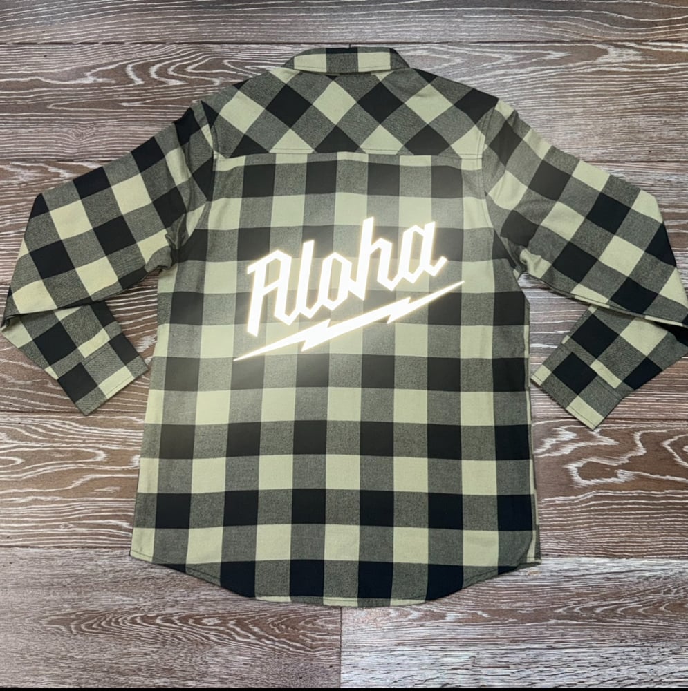 Image of ALOHA WAUKEE FLANNEL BLK-GRN