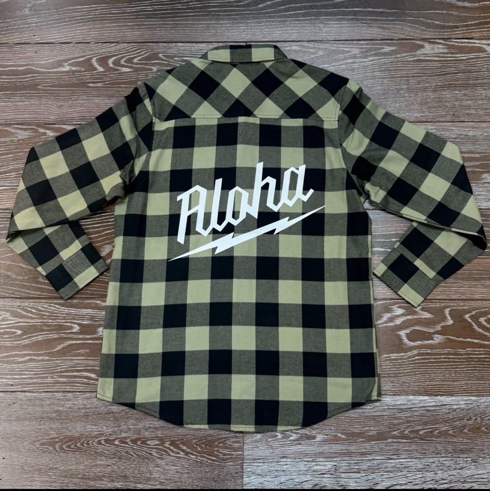 Image of ALOHA WAUKEE FLANNEL BLK-GRN