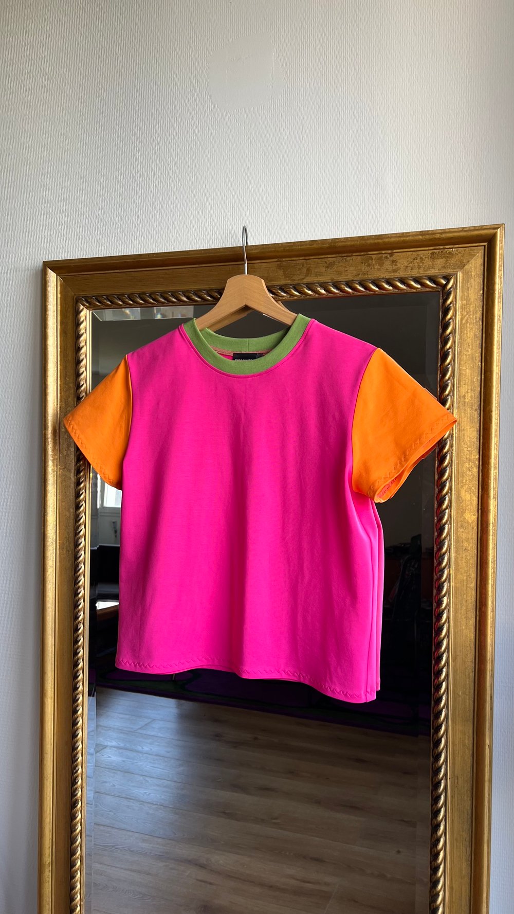 Image of TOP GOA • ROSE