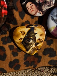 jeepers creepers heart pin 