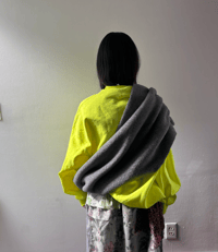Image 2 of Twist Sweat Neon 