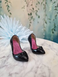 Image 1 of Black Gothic Shoes for MiniFee – for High-Heeled Feet (Kill-Heeled Feet) red flowers