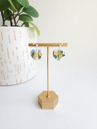 Image 1 of Linen & Lemon Hearts
