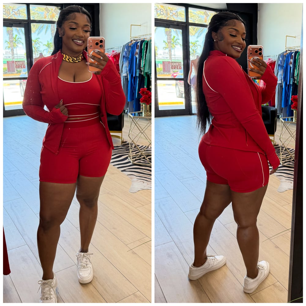 Image of TOYA 3 piece short set