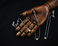 Image 3 of Solitaire Pearl