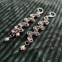 Image 2 of V - STAGGERED BYZANTINE CHAINMAIL EARRINGS WITH LILAC PEARLS