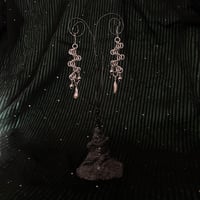 Image 4 of VI - STAGGERED BYZANTINE CHAINMAIL EARRINGS WITH PEARL AND BEADS