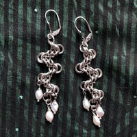 Image 2 of IX - STAGGERED BYZANTINE CHAINMAIL EARRINGS WITH PEARLS
